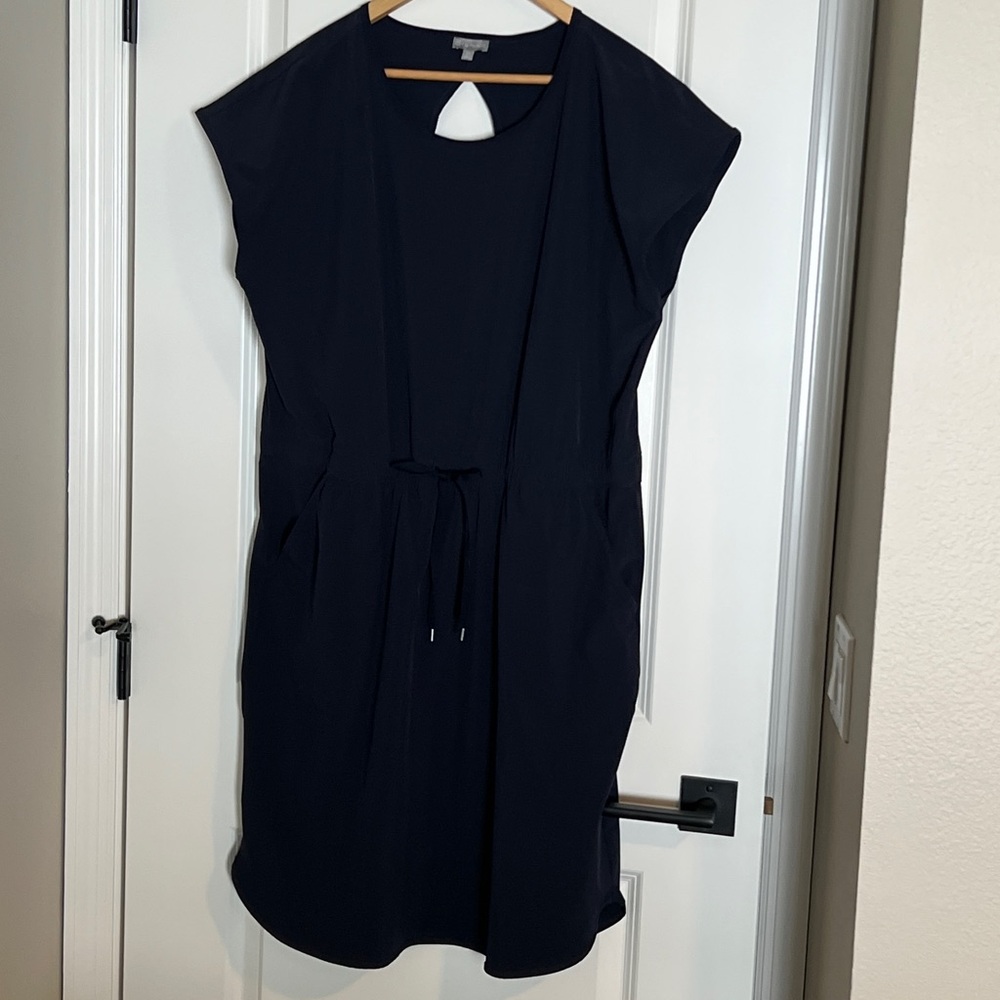 T by Talbots Golf Cut-out Stretch dress w/pockets drawstring waist